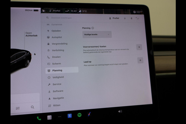 Tesla Model 3 60 kWh RWD *BTW* + LEDER | AUTOPILOT | PANORAMA | 3 CAMERA'S
