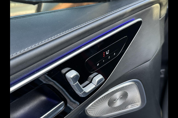 Mercedes-Benz C-Klasse 300 de 4MATIC AMG Line Panoramadak Adaptive Cruise Burmester Full Ambient