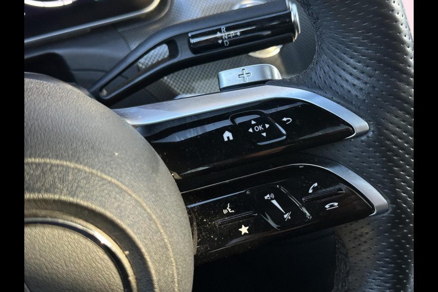 Mercedes-Benz C-Klasse 300 de 4MATIC AMG Line Panoramadak Adaptive Cruise Burmester Full Ambient