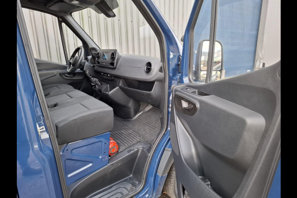 Mercedes-Benz Sprinter 311 2.2 CDI L2H2 / AIRCO / CAMERA / 3 ZITS / DEALER ONDERHOUDEN / NAVI