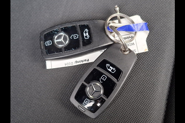 Mercedes-Benz Sprinter 311 2.2 CDI L2H2 / AIRCO / CAMERA / 3 ZITS / DEALER ONDERHOUDEN / NAVI