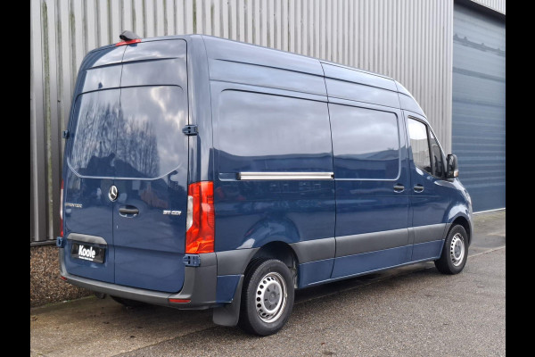 Mercedes-Benz Sprinter 311 CDI GB L2 FWD Functional 3.5T / AIRCO / CAMERA / 3 ZITS / DEALER ONDERHOUDEN / NAVI