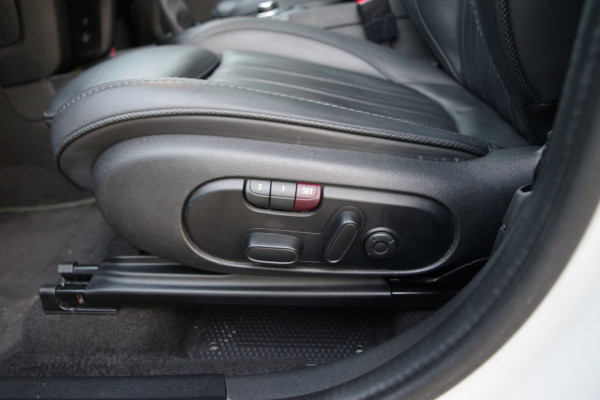 MINI Countryman 1.5 221 PK Cooper S E ALL4 Untamed Edition PHEV, Panoramadak, Harman/Kardon