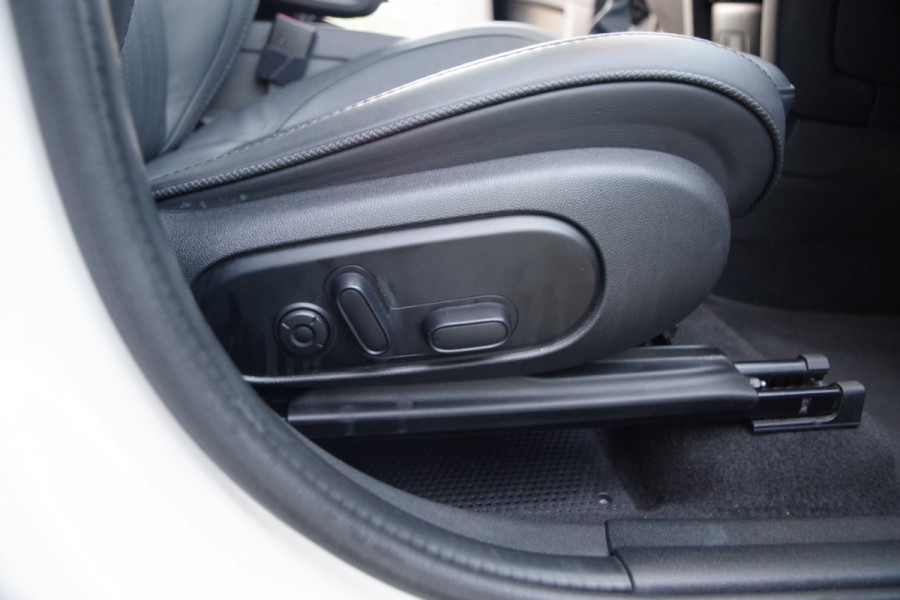 MINI Countryman 1.5 221 PK Cooper S E ALL4 Untamed Edition PHEV, Panoramadak, Harman/Kardon