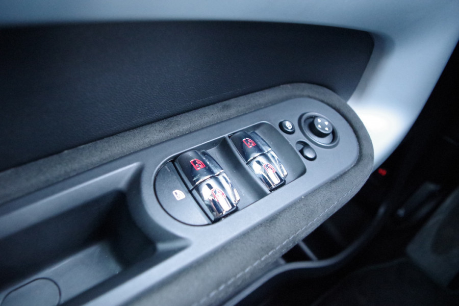 MINI Countryman 1.5 221 PK Cooper S E ALL4 Untamed Edition PHEV, Panoramadak, Harman/Kardon