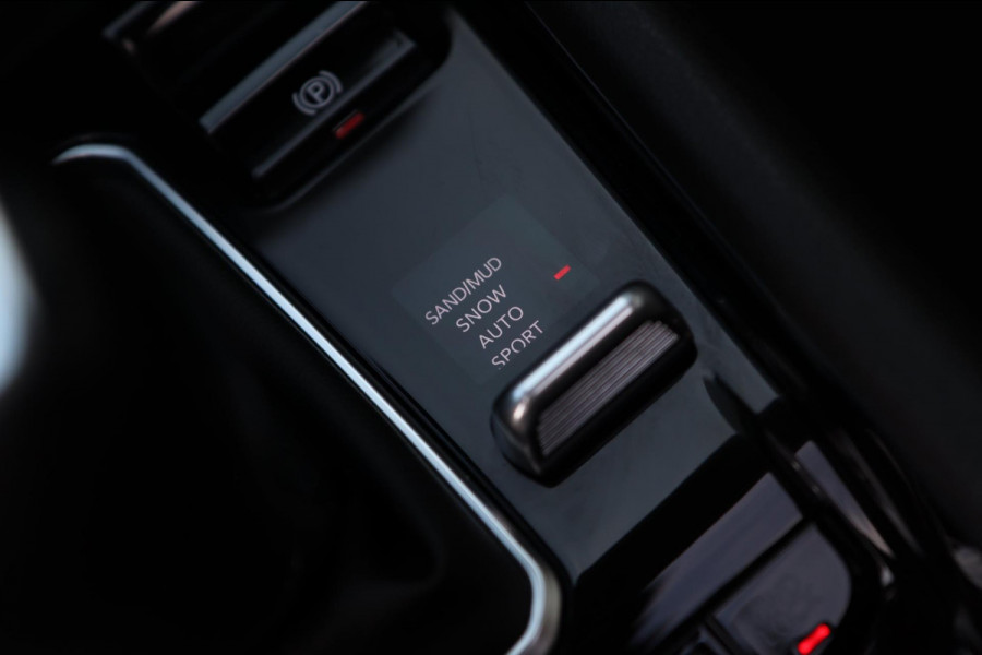 Jeep Compass 4xe 190 Limited / PANODAK / CAMERA / FACELIFT / CARPLAY