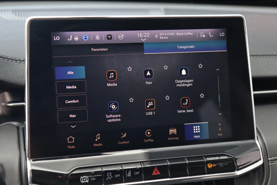 Jeep Compass 4xe 190 Limited / PANODAK / CAMERA / FACELIFT / CARPLAY