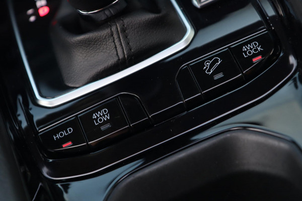 Jeep Compass 4xe 190 Limited / PANODAK / CAMERA / FACELIFT / CARPLAY