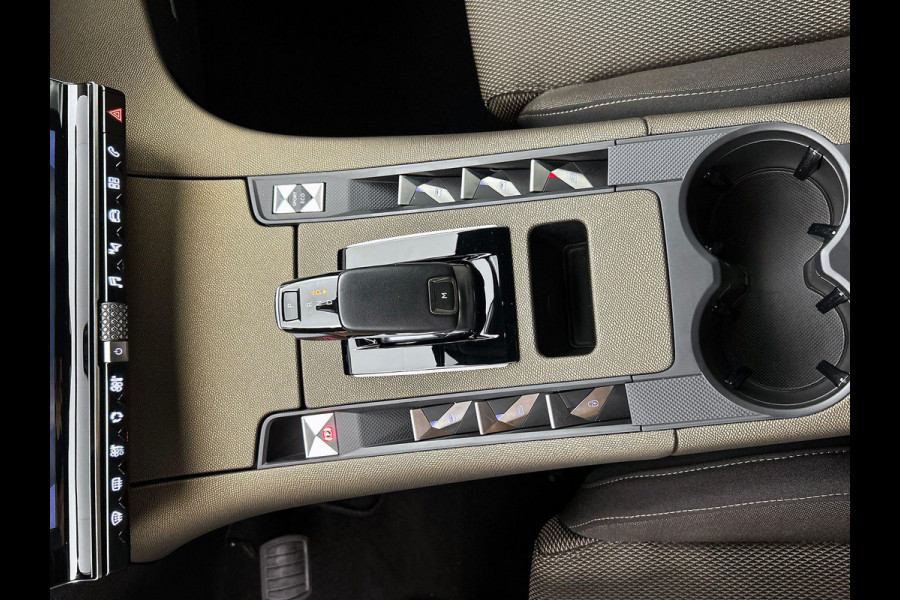 DS 7 Crossback 1.6 So Chic VIRTUAL | 1550KG TREKGEWICHT | CAMERA | CARPLAY | NAVI