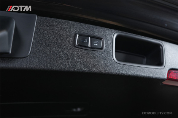 Porsche Macan 2.0 | Panoramadak | Elektrische Trekhaak | Keyless