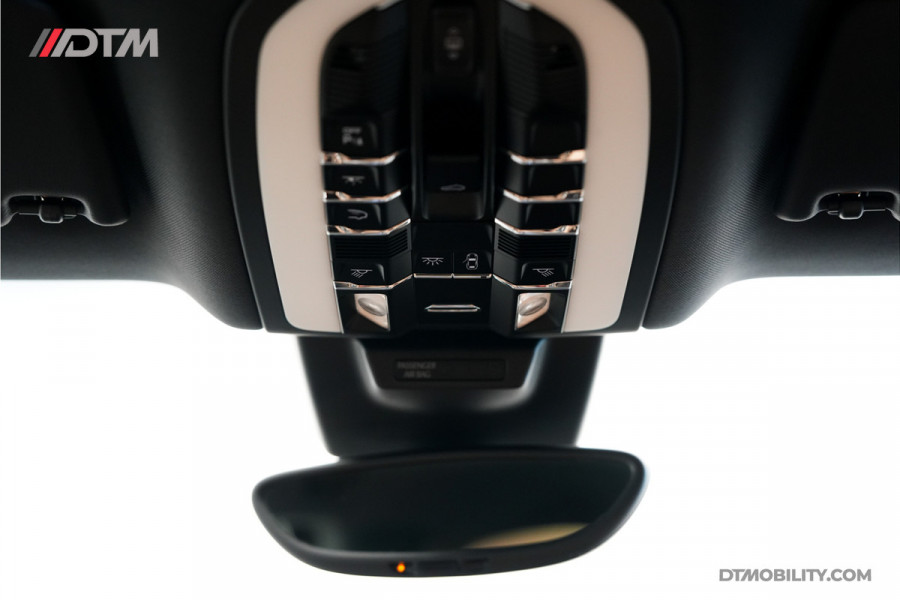 Porsche Macan 2.0 | Panoramadak | Elektrische Trekhaak | Keyless