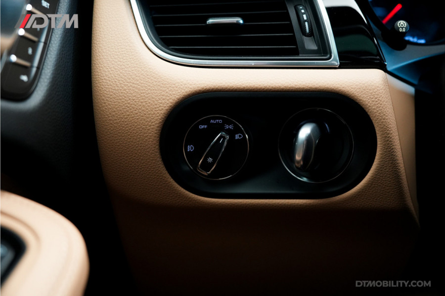 Porsche Macan 2.0 | Panoramadak | Elektrische Trekhaak | Keyless