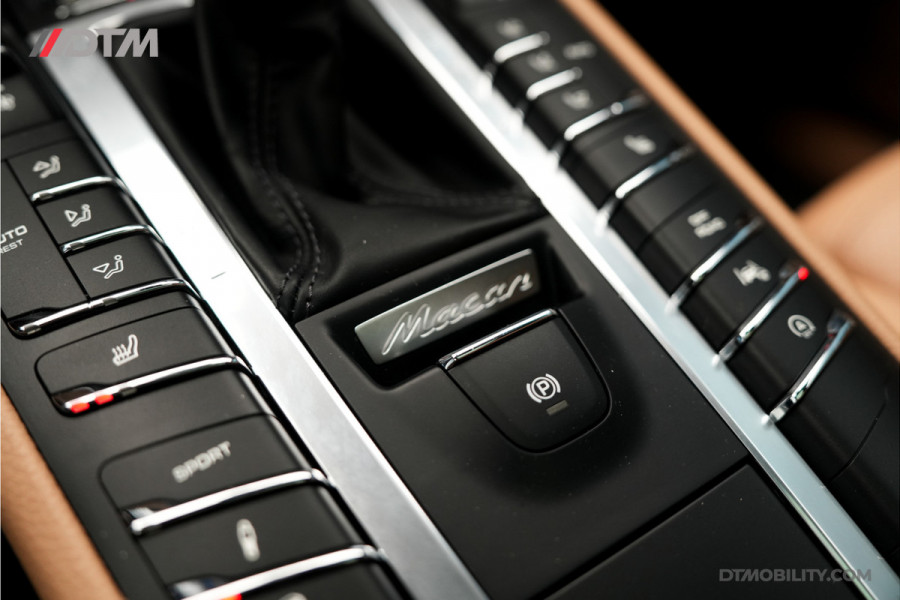 Porsche Macan 2.0 | Panoramadak | Elektrische Trekhaak | Keyless