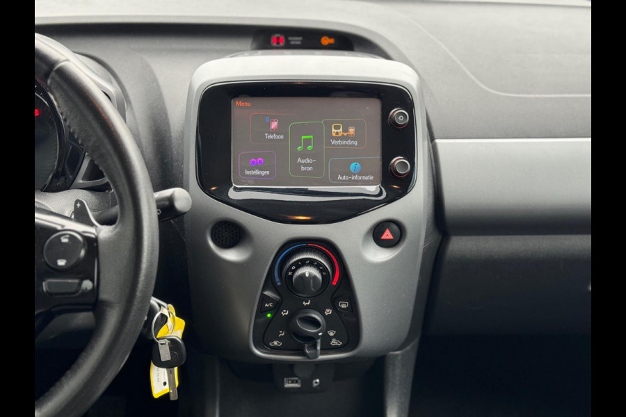 Toyota Aygo 1.0 VVT-i x-play 2018 AUT NAVI AIRCO CAMERA NAP!