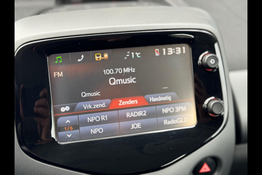 Toyota Aygo 1.0 VVT-i x-play 2018 AUT NAVI AIRCO CAMERA NAP!