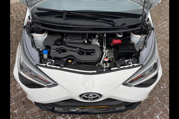 Toyota Aygo 1.0 VVT-i x-play 2018 AUT NAVI AIRCO CAMERA NAP!