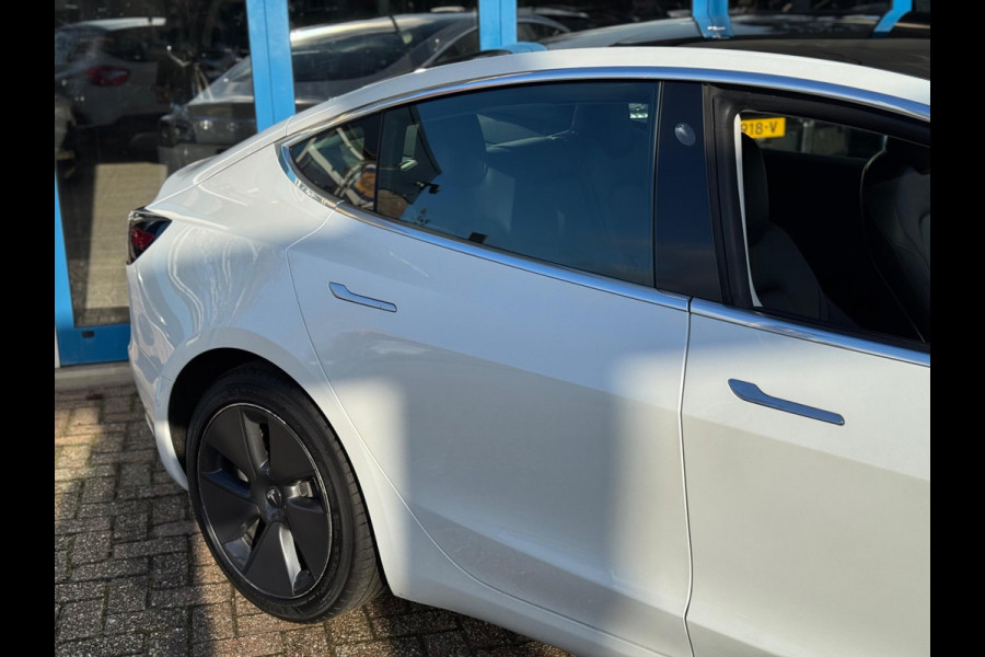 Tesla Model 3 Long Range RWD 75 kWh 2019 NAVI NAP