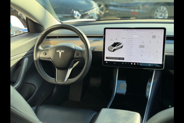 Tesla Model 3 Long Range RWD 75 kWh 2019 NAVI NAP