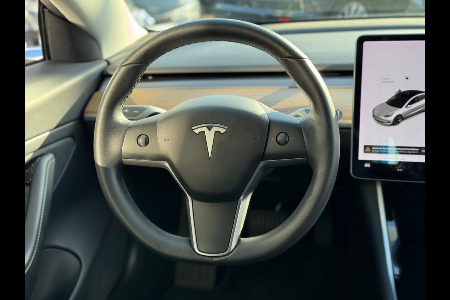 Tesla Model 3 Long Range RWD 75 kWh 2019 NAVI NAP