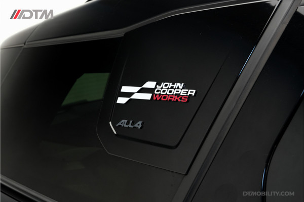 MINI Countryman 2.0S ALL4 JCW XL 300PK | Massage | Panoramadak | Elektrische Trekhaak |