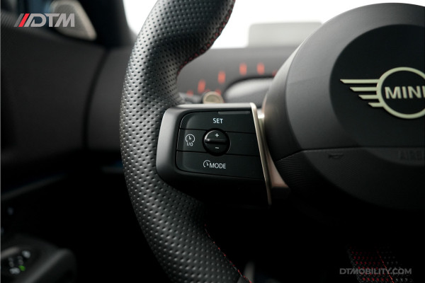 MINI Countryman 2.0S ALL4 JCW XL 300PK | Massage | Panoramadak | Elektrische Trekhaak |