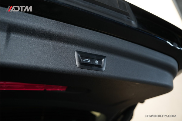 MINI Countryman 2.0S ALL4 JCW XL 300PK | Massage | Panoramadak | Elektrische Trekhaak |