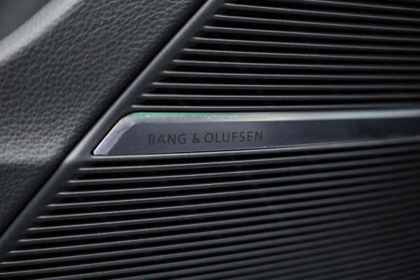 Audi Q8 55 TFSI e quattro Pro Line S |Carbon|ABT|Pano|NightVision|HUD|B&O|