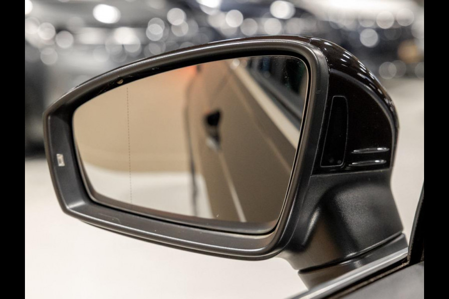 Volkswagen Tiguan 2.0 TSI 4Motion 2x R-Line / 230pk / Panoramadak / Trekhaak / Apple Carplay