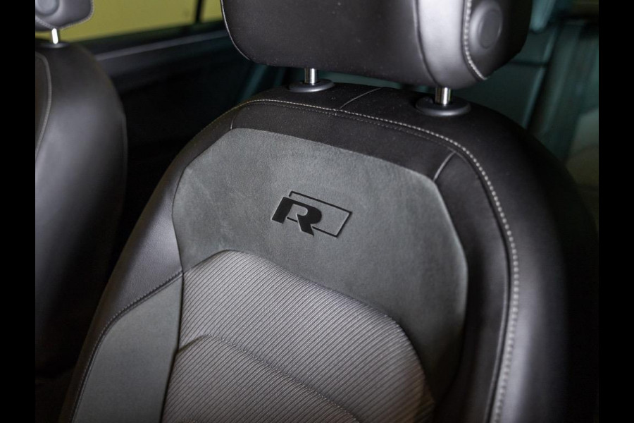 Volkswagen Tiguan 2.0 TSI 4Motion 2x R-Line / 230pk / Panoramadak / Trekhaak / Apple Carplay