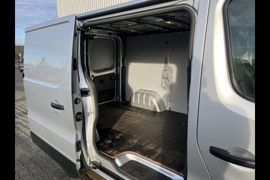 Renault Trafic 1.6 dCi T27 L1H1 Comfort*CRUISE*A/C*HAAK*TEL*3PERS