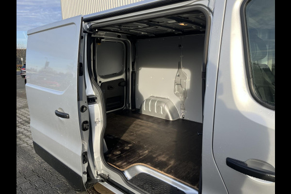 Renault Trafic 1.6 dCi T27 L1H1 Comfort*CRUISE*A/C*HAAK*TEL*3PERS