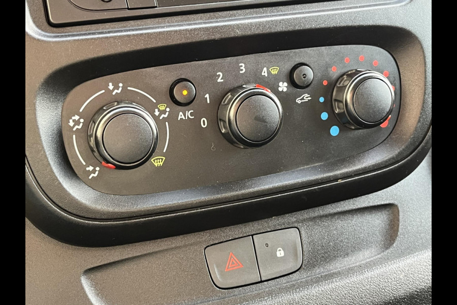 Renault Trafic 1.6 dCi T27 L1H1 Comfort*CRUISE*A/C*HAAK*TEL*3PERS