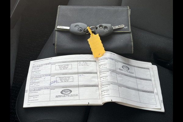 Renault Trafic 1.6 dCi T27 L1H1 Comfort*CRUISE*A/C*HAAK*TEL*3PERS