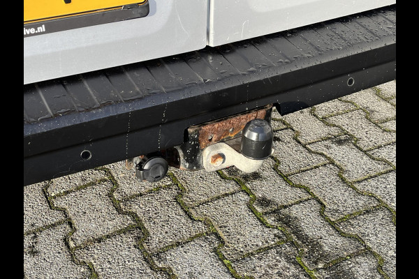 Renault Trafic 1.6 dCi T27 L1H1 Comfort*CRUISE*A/C*HAAK*TEL*3PERS