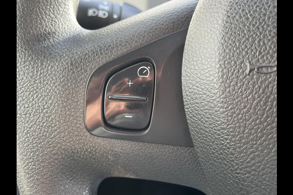 Renault Trafic 1.6 dCi T27 L1H1 Comfort*CRUISE*A/C*HAAK*TEL*3PERS