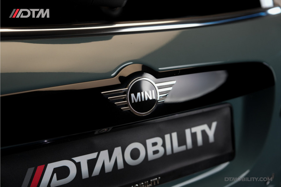 MINI Countryman 1.5 Cooper Northwood | Panoramadak | Head-up Display | Leder