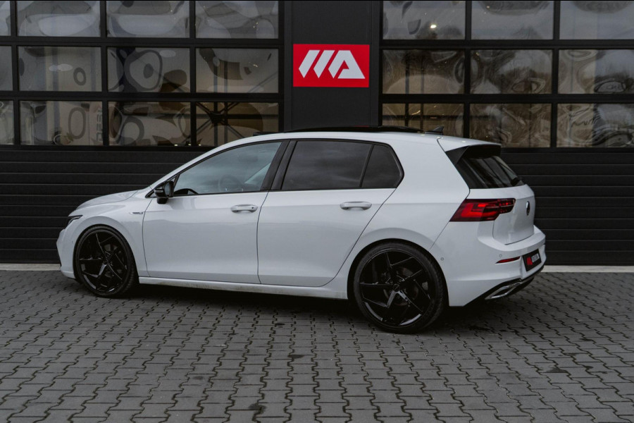 Volkswagen Golf 1.5 eTSI R-Line Business | Panoramadak | ACC | Automaat