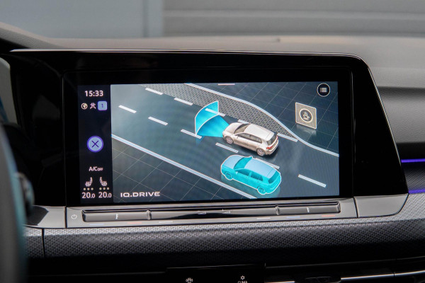 Volkswagen Golf 1.5 eTSI R-Line Business | Panoramadak | ACC | Automaat