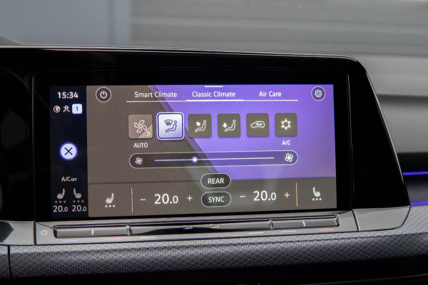 Volkswagen Golf 1.5 eTSI R-Line Business | Panoramadak | ACC | Automaat