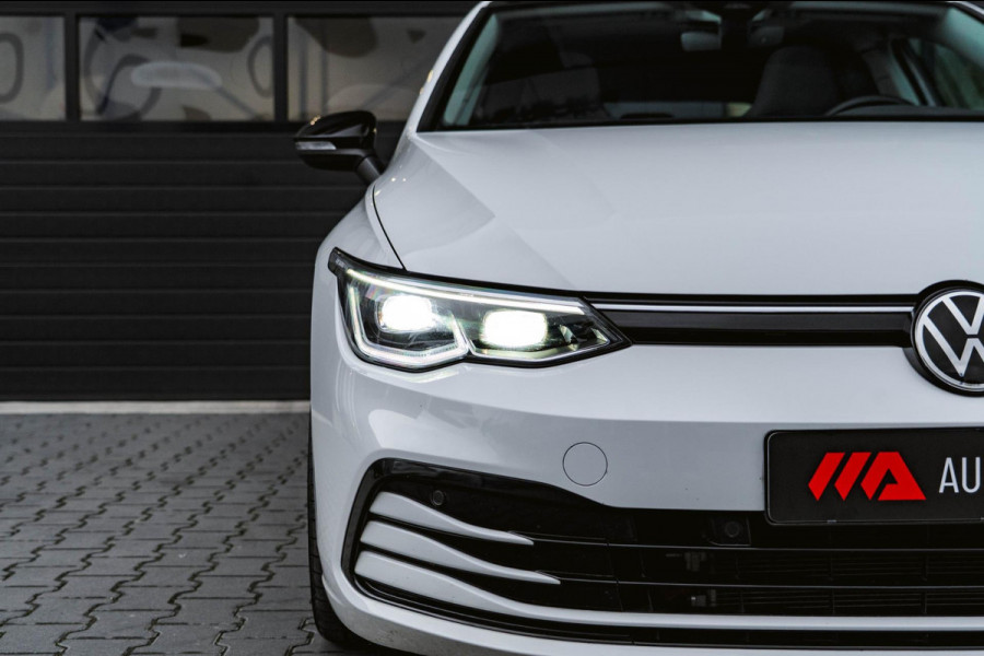Volkswagen Golf 1.5 eTSI R-Line Business | Panoramadak | ACC | Automaat