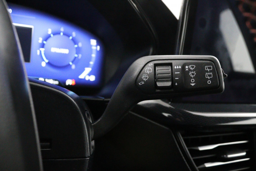 Ford FOCUS Wagon 1.0 EcoBoost Hybrid ST Line*NAVI*ECC*CRUISE*CAM*