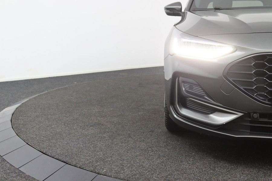 Ford FOCUS Wagon 1.0 EcoBoost Hybrid ST Line*NAVI*ECC*CRUISE*CAM*