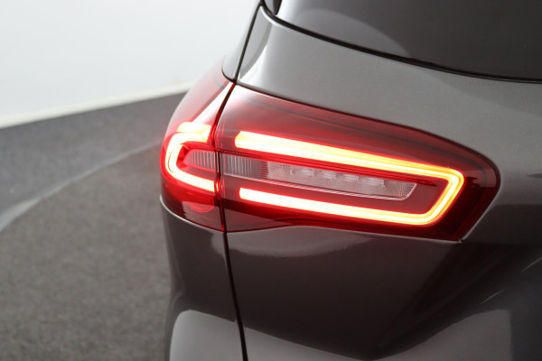 Ford FOCUS Wagon 1.0 EcoBoost Hybrid ST Line*NAVI*ECC*CRUISE*CAM*