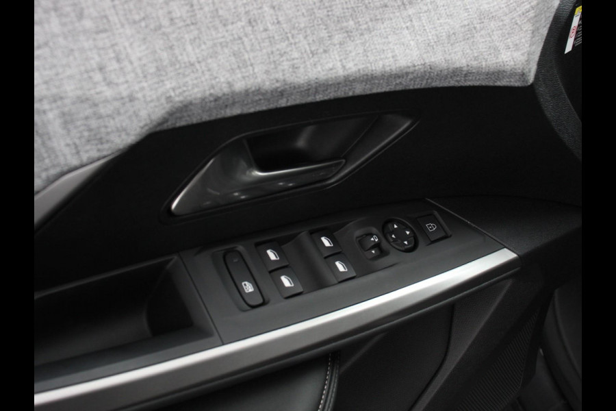 Peugeot 5008 1.2 Hybrid 136pk Allure Automaat | Navigatie | Cruise control | Climate control | LED | Parkeersensoren | Camera | Apple Carplay/ Android Auto | Radio