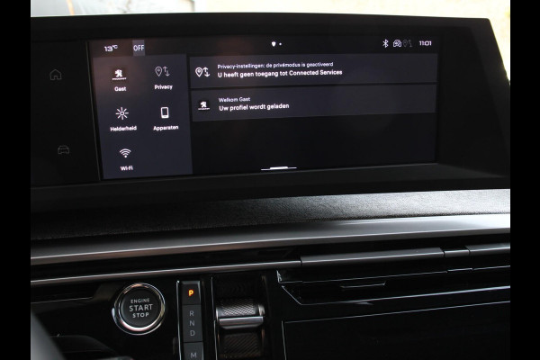 Peugeot 5008 1.2 Hybrid 136pk Allure Automaat | Navigatie | Cruise control | Climate control | LED | Parkeersensoren | Camera | Apple Carplay/ Android Auto | Radio