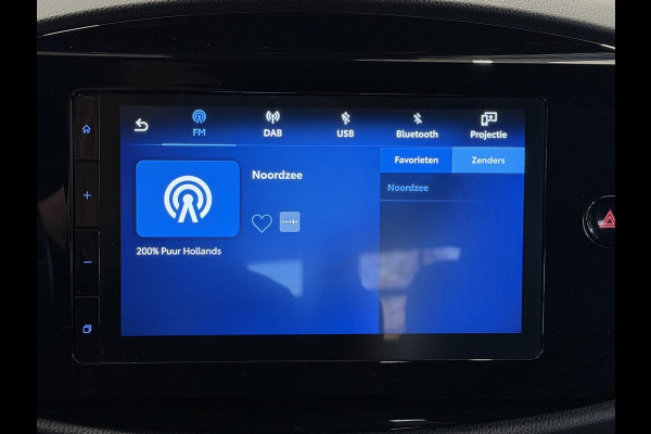Toyota Aygo X 1.0 VVT-i Automaat Pulse | Navigatie | Apple Carplay/Android Auto | Camera | 17" Lichtmetalen Velgen | Climate Control | Adaptive Cruise Control | Two Tone