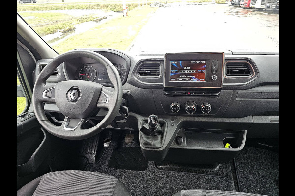 Renault Master T35 2.3 dCi 135 L2H2 airco, navi, pdc, trekhaak