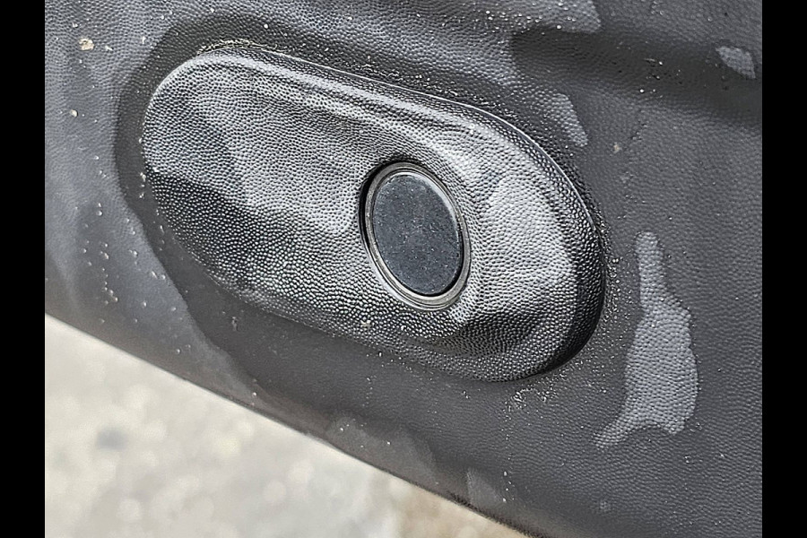 Renault Master T35 2.3 dCi 135 L2H2 airco, navi, pdc, trekhaak