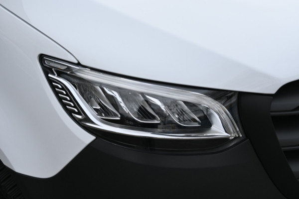 Mercedes-Benz Sprinter 317 CDI L2H2 Pro HD LED, Navigatie, Geveerde stoel, Etc.