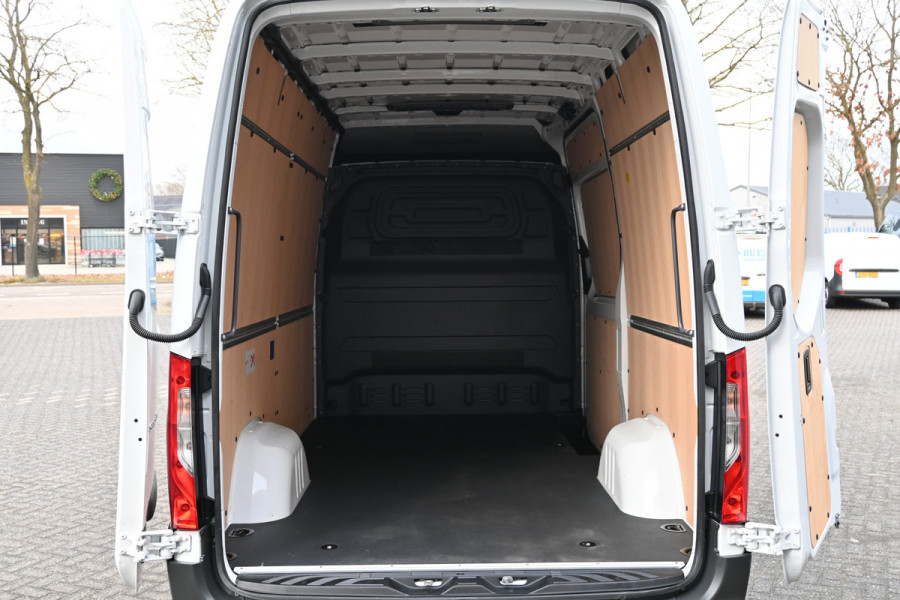 Mercedes-Benz Sprinter 317 CDI L2H2 Pro HD LED, Navigatie, Geveerde stoel, Etc.